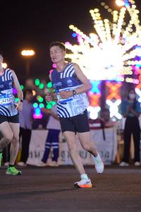 BIB: 4212, 800
                            <button type="button" onclick="openModal(22975155)" class="btn btn-primary btn-sm float-right btn-popup" data-toggle="modal" data-target=".modal-high-quality">
                        <i class="fas fa-shopping-cart"></i> Add to Cart
                    </button>
                                            <button type="button" onclick="isThisMe(22975155, true)" class="btn btn-success btn-sm float-right btn-popup btn-isme hidden" data-toggle="tooltip" data-placement="bottom" title="นี่คือรูปของคุณใช่ไหม คลิกที่นี่เพื่อเอาเข้าอัลบั้ม">
                        <i class="fas fa-plus"></i> Add to album
                    </button>
                    <button type="button" onclick="isThisMe(22975155, false)" class="btn btn-warning btn-sm float-right btn-popup btn-isnotme hidden">
                        <i class="fas fa-ban"></i> Remove from album
                    </button>